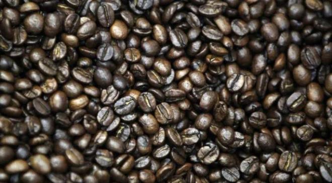 特朗普不留后路50%关税生效前48小时中方给巴西送去5年大单